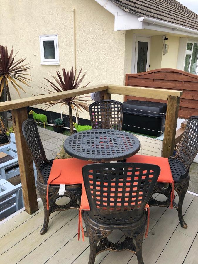 Holiday home Six By The Sea - 2 Bed House - A Little Something For Everyone