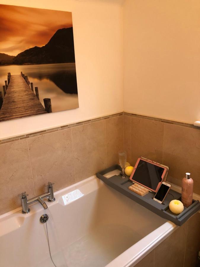 Holiday home Six By The Sea - 2 Bed House - A Little Something For Everyone Saint Columb Minor